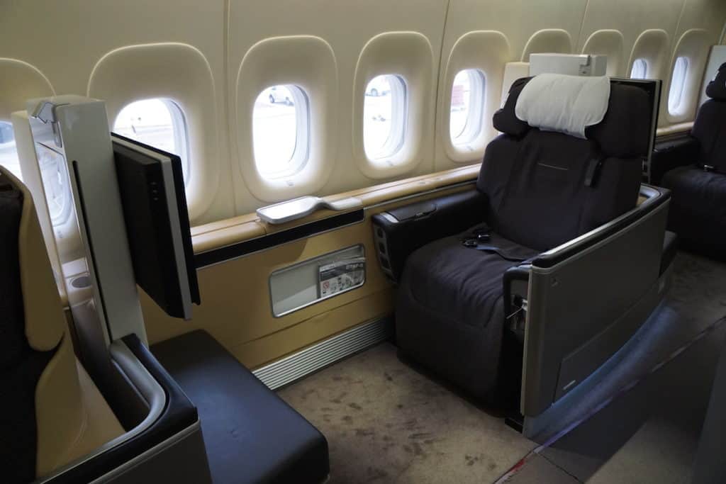 How to Find Cheap First Class and Business Class Tickets