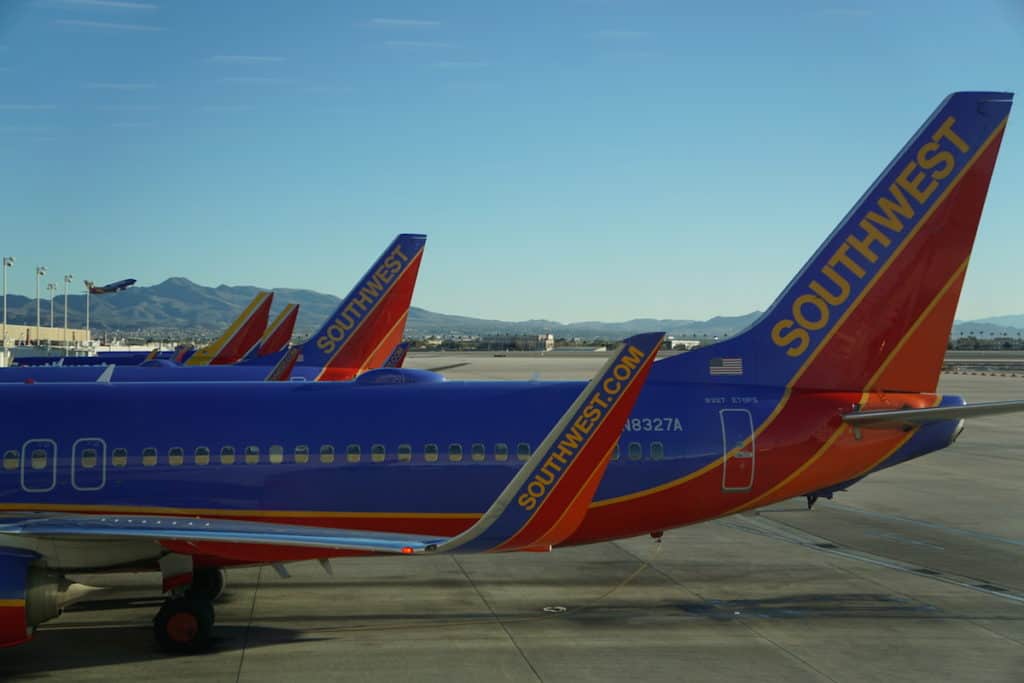 Southwest Business Card - Running with Miles | Southwest 50,000 Point Cards Are Back ... / Southwest rapid rewards performance business card.